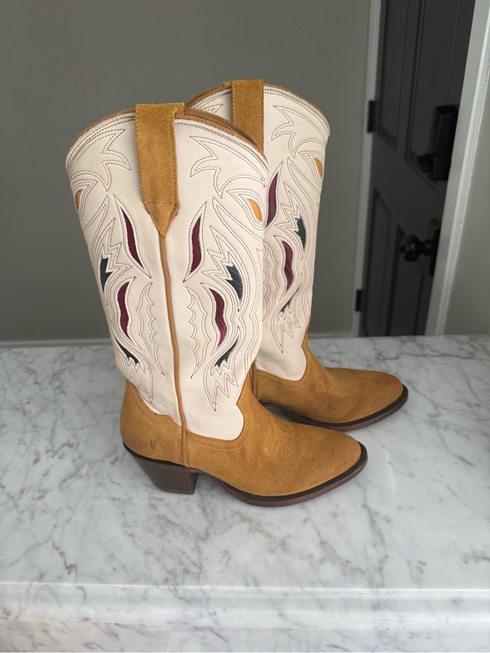 Frye Shelby cowboy boot - Picture 4 of 5